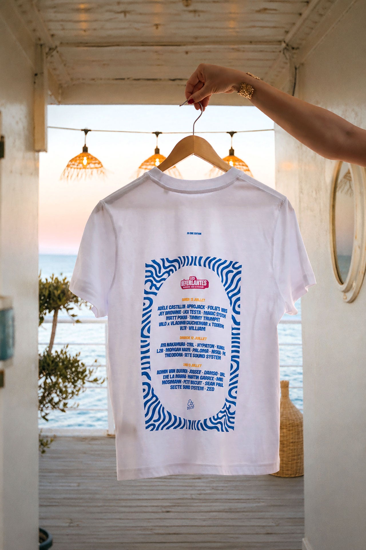 T-shirt Line-Up